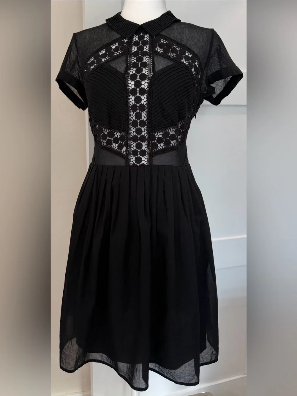 Free People Black Lace Cap Sleeve Whimsigoth Mini Dress Size 12 - Picture 2 of 14